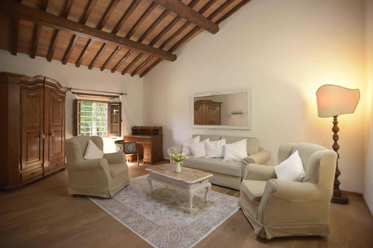 Bed and Breakfast Torre Di Badia Badia A Passigano Exterior foto